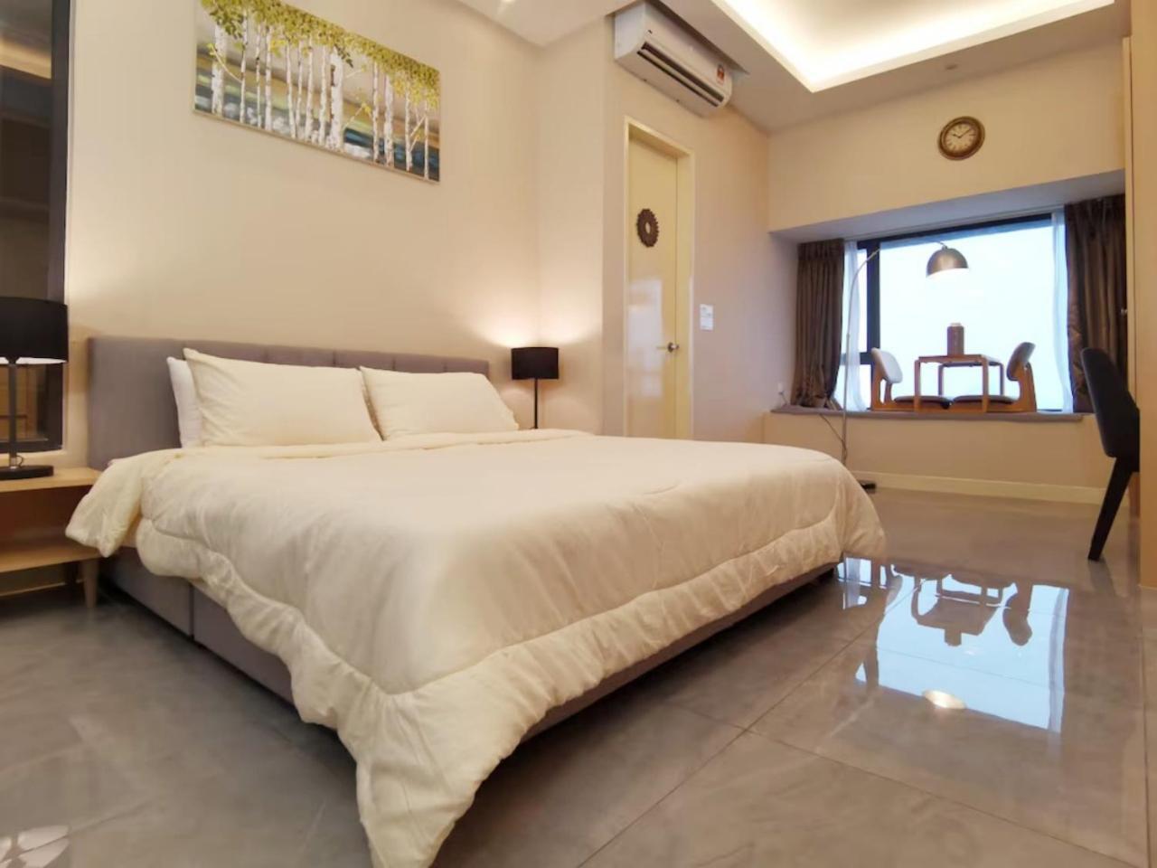 Imperio Residence Melaka Esterno foto